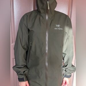Arc'teryx Olive Beta Long Men’s Jacket